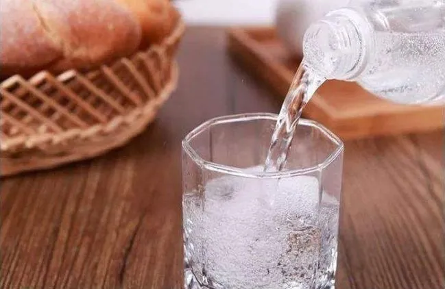 как приготовить газированную воду дома